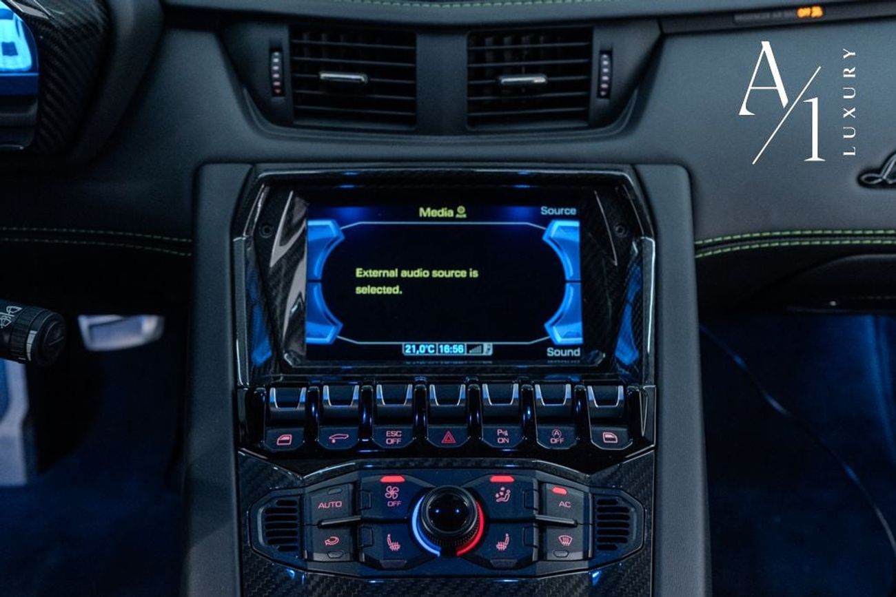 Lamborghini Aventador 6.5L V12