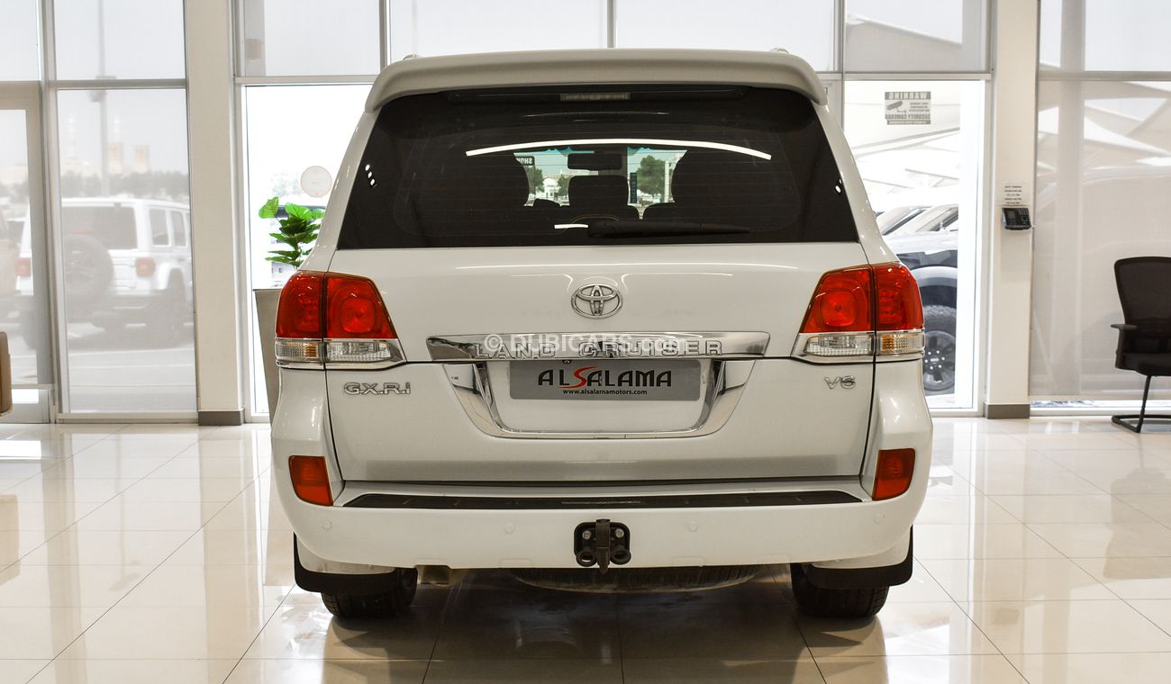 تويوتا لاند كروزر GXR-i V6