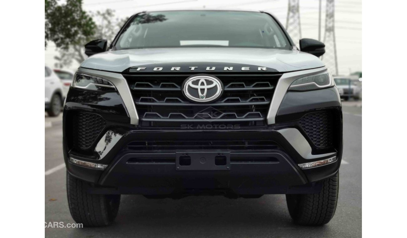 Toyota Fortuner 2.7L 4CY Petrol, 17" Tyre, Fabric Seats, LED Headlights, Bluetooth, Front & Rear A/C (CODE # TFMO01)