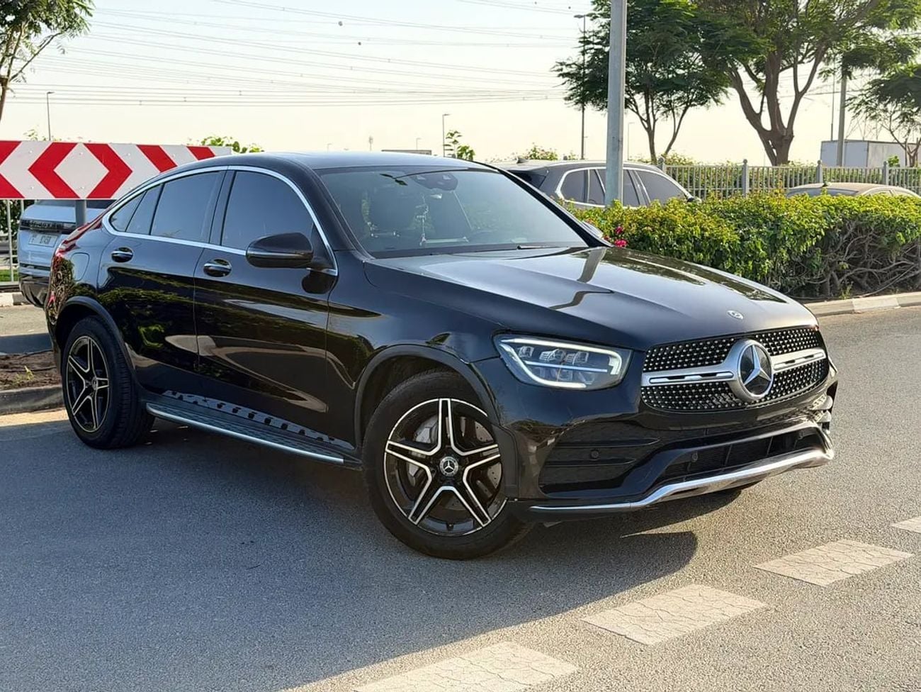 Mercedes Benz GLC 300 E 4MATIC PREMIUM