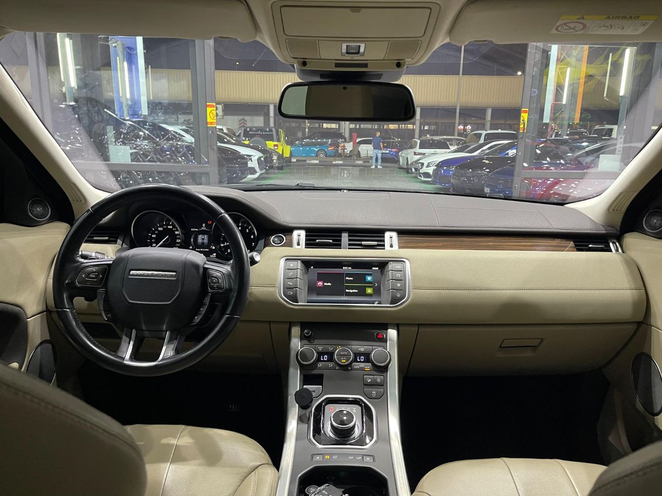 Land Rover Range Rover Evoque P200 R-Dynamic HSE 2.0L