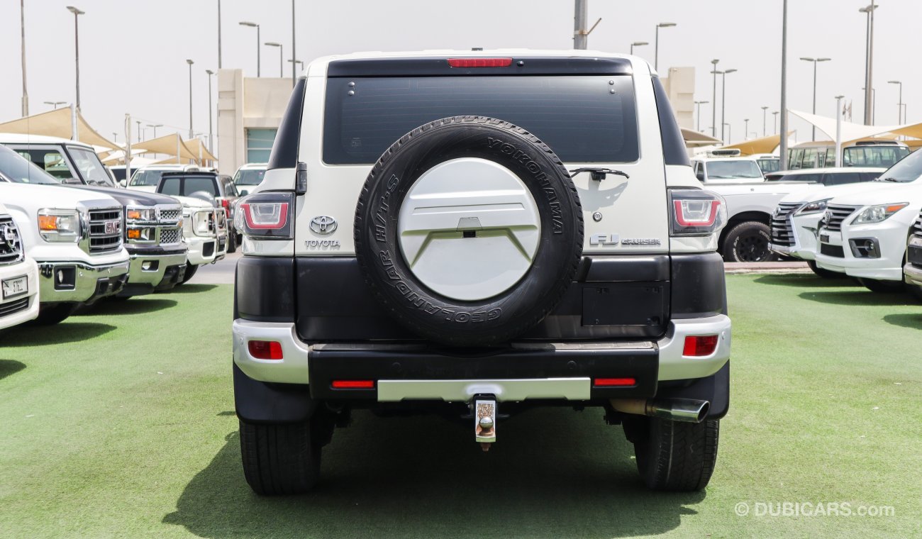 Toyota FJ Cruiser Face lifted 2020