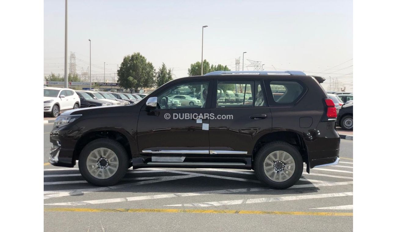 تويوتا برادو V.XR-SUNROOF-LEATHER SEATS-DVD-ALLOY RIMS-CRUISE-REAR CAMERA-FOG LIGHTS-COOL BOX