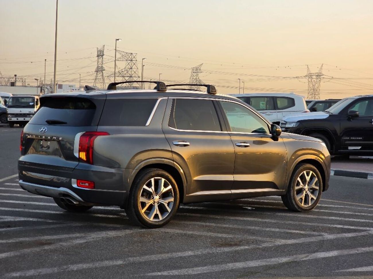 Hyundai Palisade 2021 Model limited two sunroof, 360 camera and 7 seater