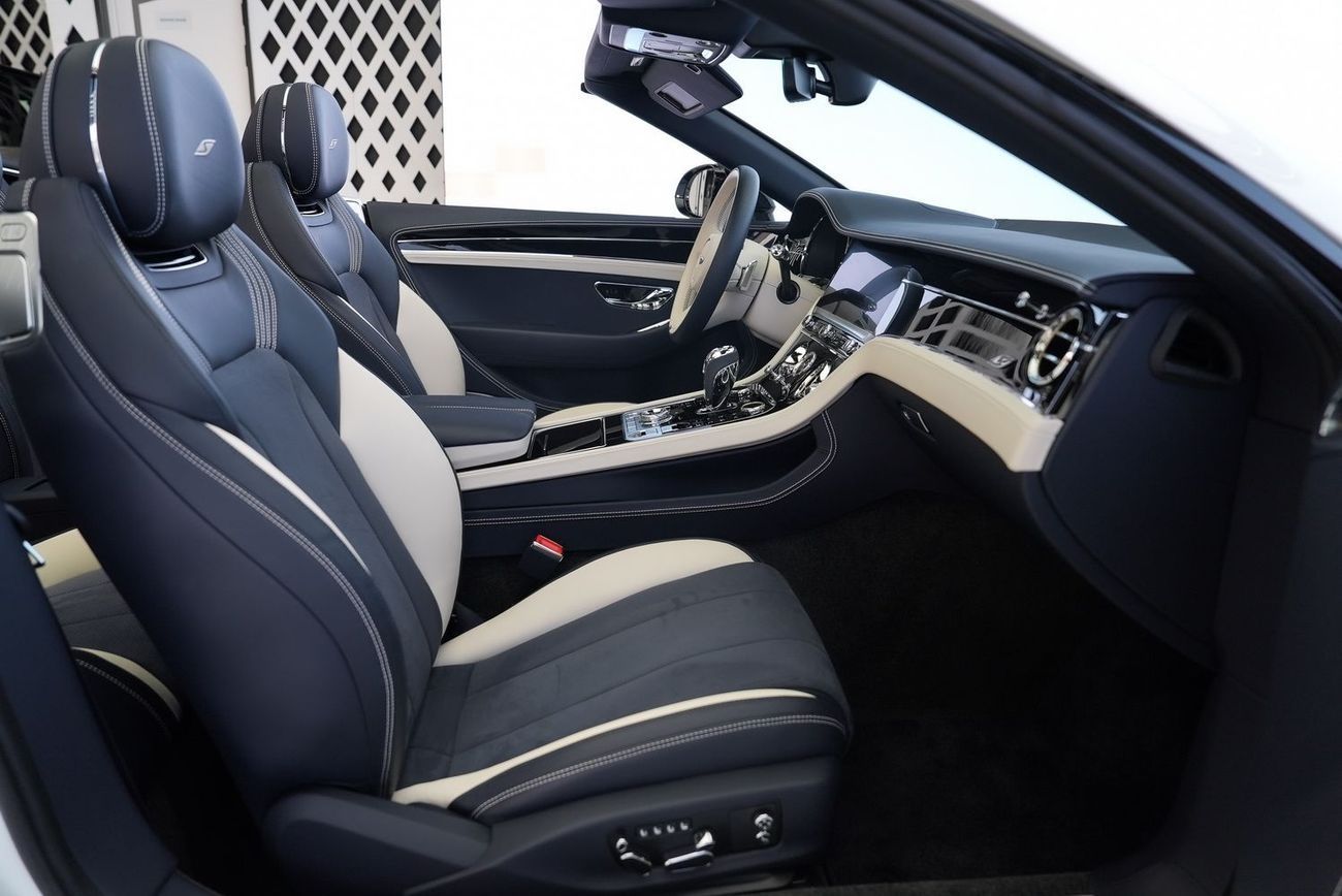 Bentley Continental GTC Bentley GTC V8S Full Carbon Exterior