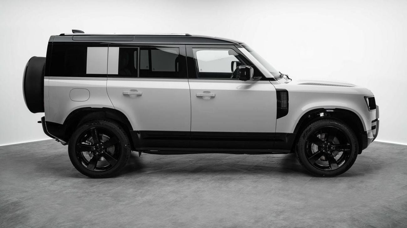 لاند روفر ديفندر X-Dynamic HSE P400e - 2026 - Under Warranty