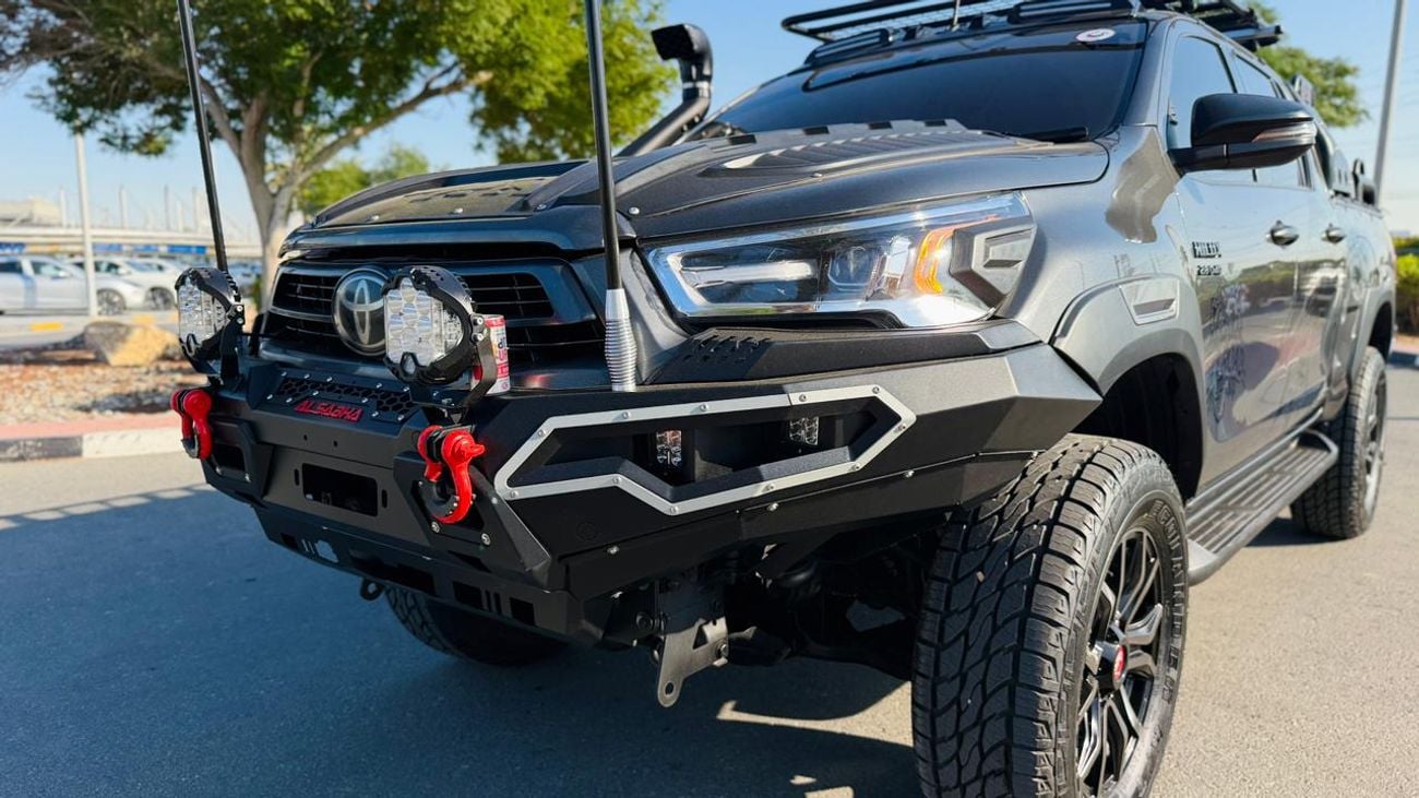 Toyota Hilux FRONT BUMPER | 4X4 SPORTS BAR | LEATHER SEATS | AUTO | 2.8L DIESEL | POWER SEATS