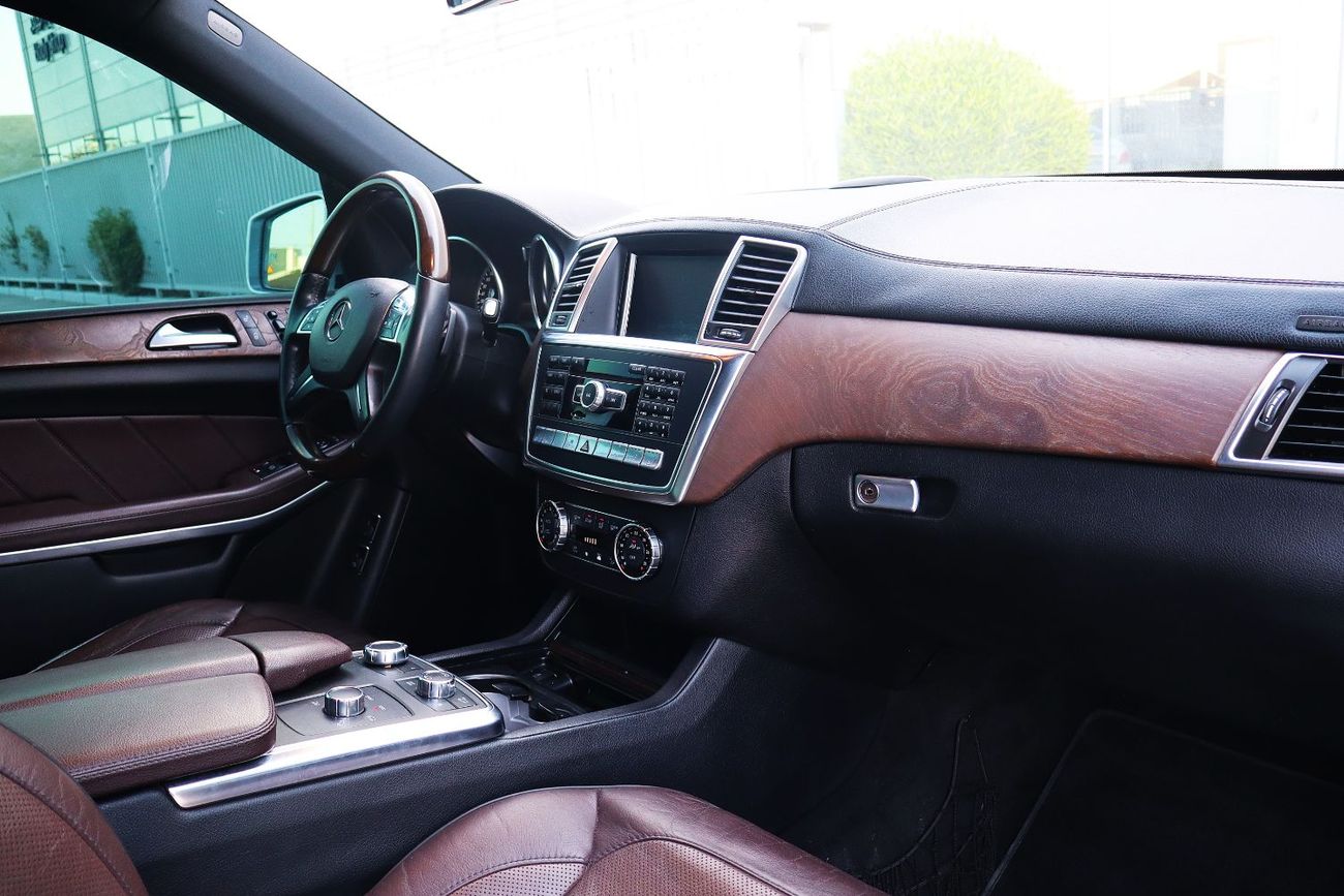 مرسيدس بنز GL 500 Std 4.7L