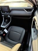 Toyota RAV4 TOYOTA RAV4 HYBRID XLE 2.5L