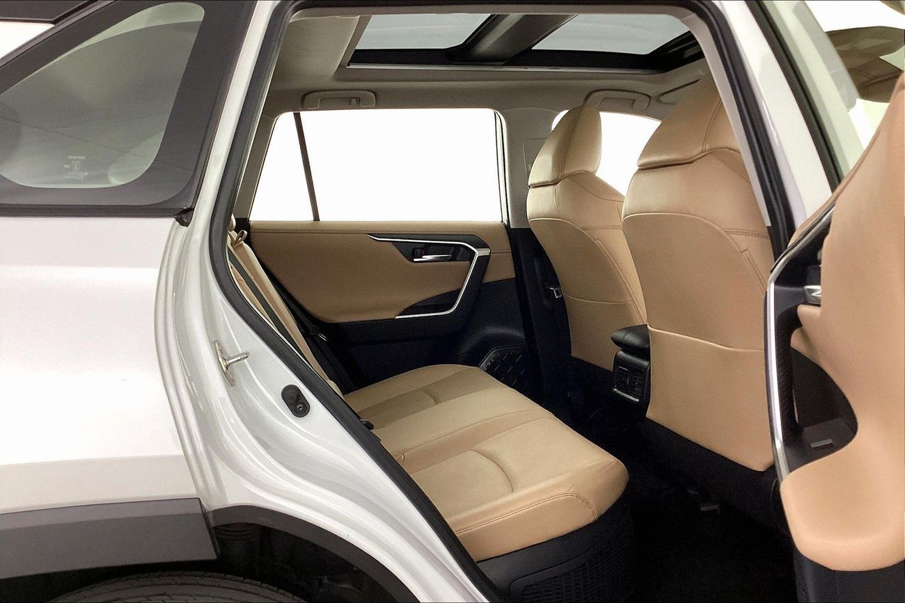 تويوتا راف ٤ VXR HEV | شامل الضمان | 0 ﺪﻔﻋﺓ ﺃﻮﻟﻯ