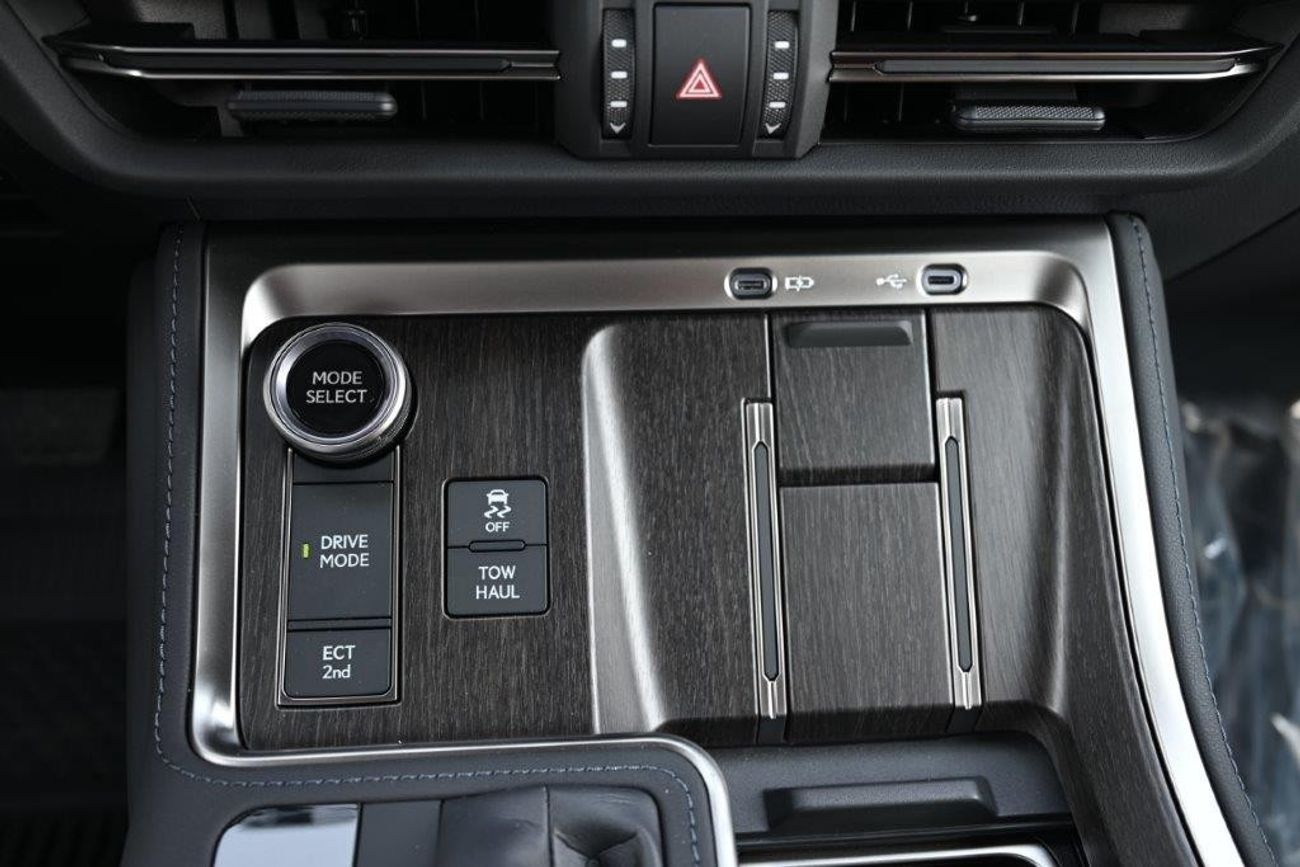 Lexus GX550 LUXURY+ V6 3.4L TURBO 4WD 7-SEATER AUTOMATIC