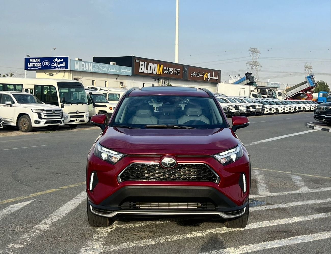 Toyota RAV4 XLE 2025 Toyota Rav4 Full Option 2.5L V4 - Rear Camera - Leather Seat - AWD 4x4 - Push Start - Low