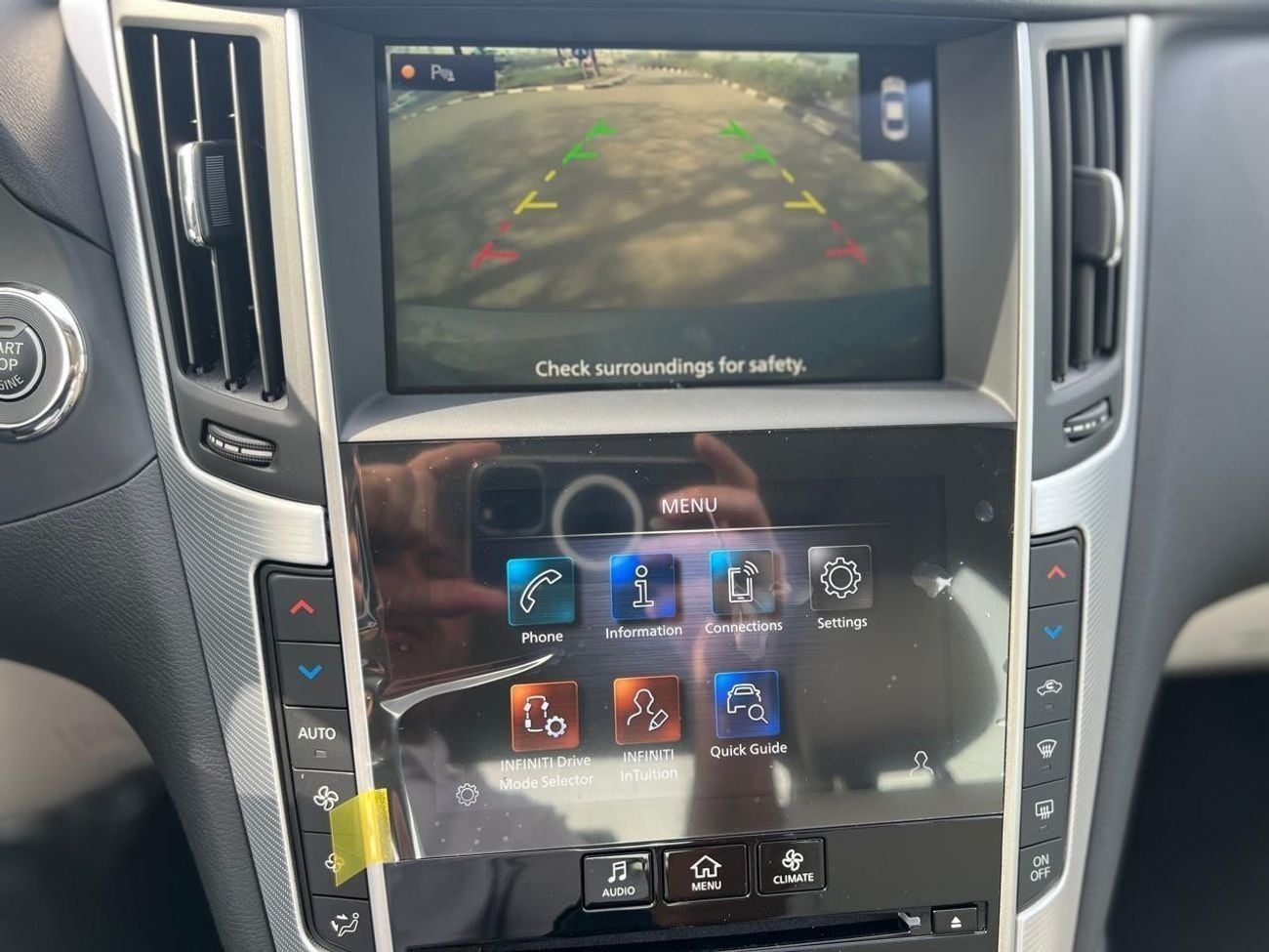 Infiniti Q50 LUXE 3.0L