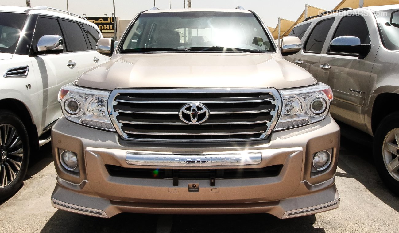 Toyota Land Cruiser GXR V6