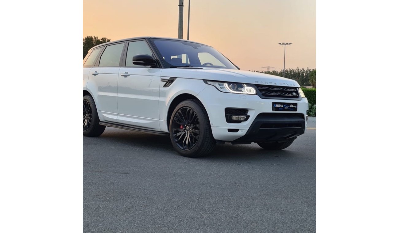 Land Rover Range Rover Sport Range Rover Sport 2014 gcc full option in good condition