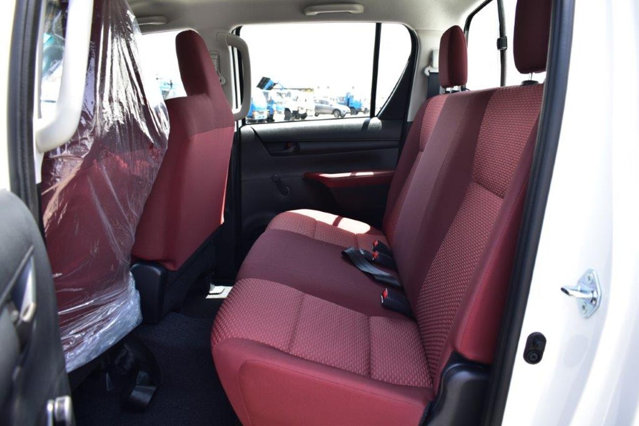 تويوتا هيلوكس GL 2.4L Double Cab Utility