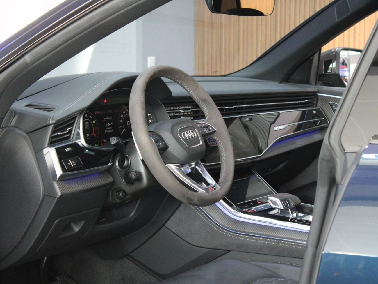 أودي RSQ8 TFSI quattro 4.0L