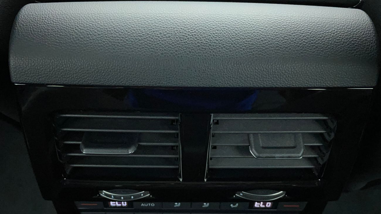 Volkswagen Touareg R LINE 3 | Zero Down Payment | Free Home Test Drive