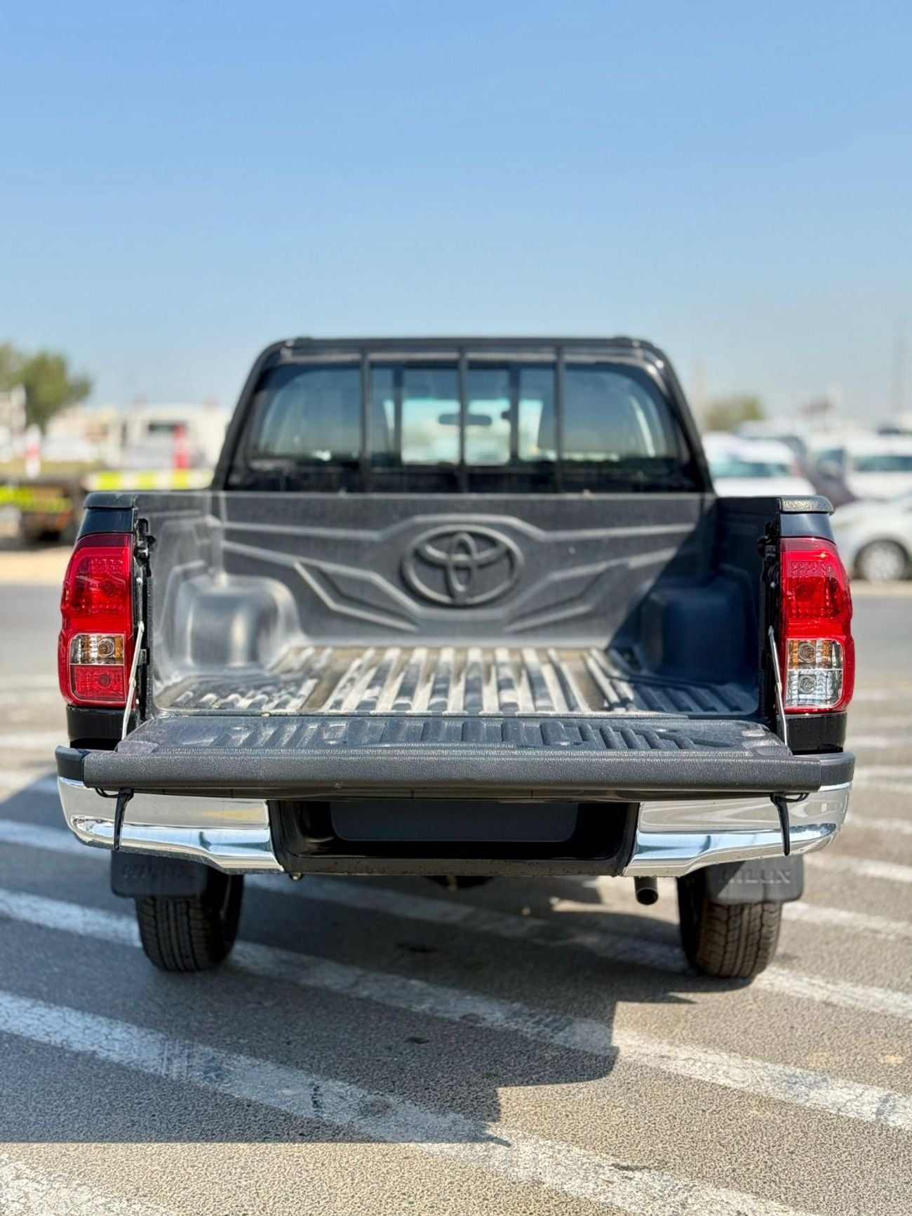 تويوتا هيلوكس DLS 2.7L