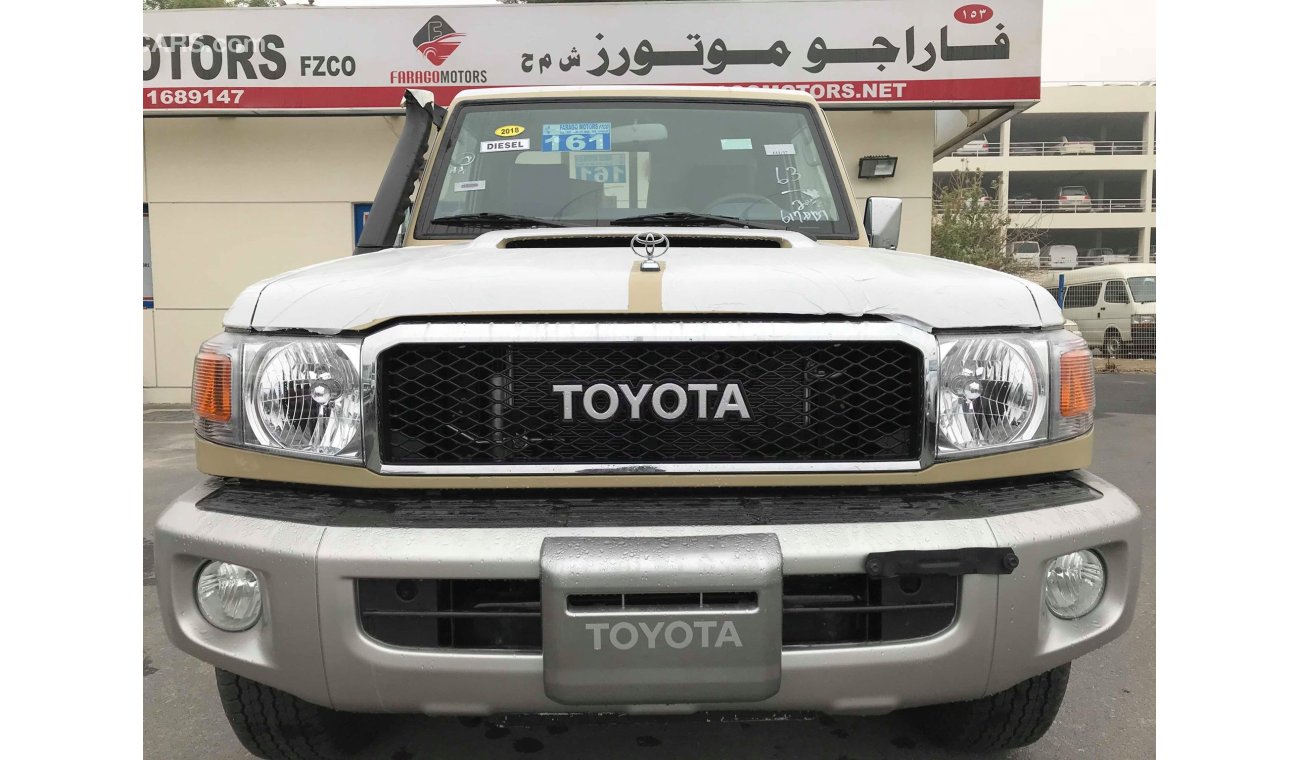 Toyota Land Cruiser Pick Up VDJ79 V8 DIESEL FULL OPTION