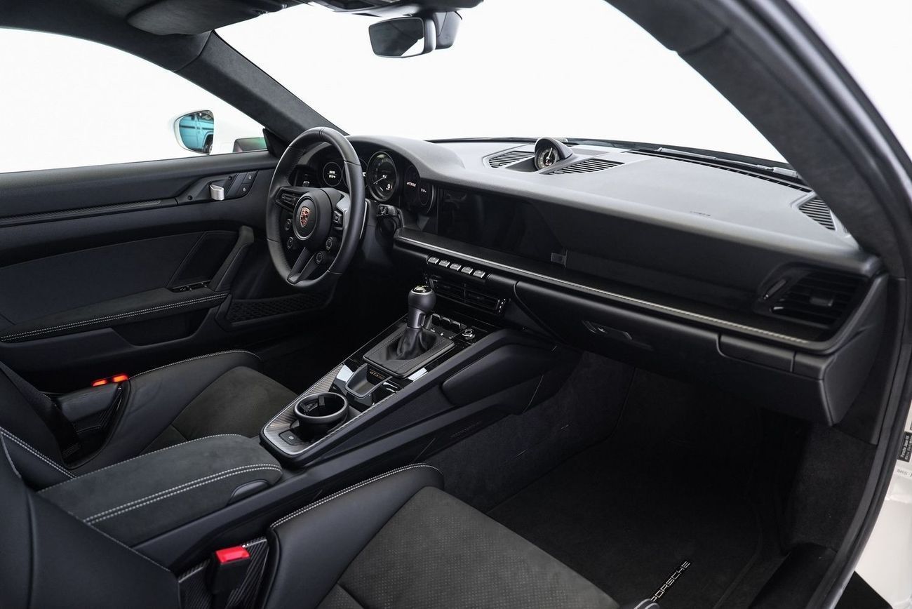 بورش 911 GT3 RS 4.0L (520 HP) Coupe