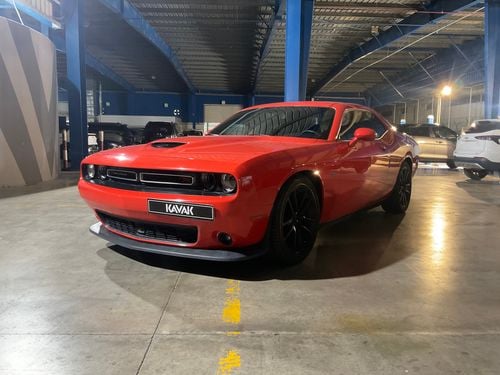 دودج تشالينجر R/T | شامل الضمان | 0 ﺪﻔﻋﺓ ﺃﻮﻟﻯ