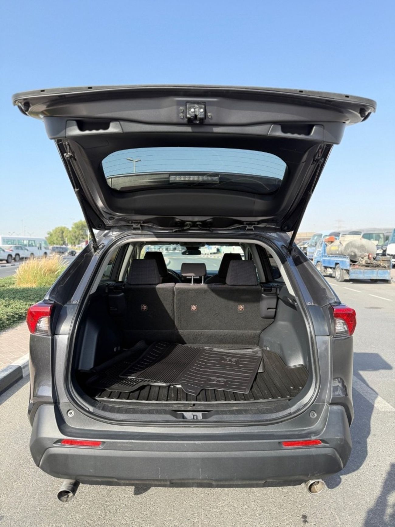 تويوتا راف ٤ 4WD 2019