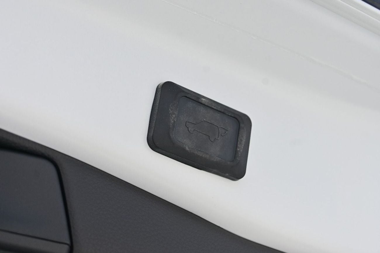 Toyota RAV4 VXR HEV Limited 2.5L Hybrid, AWD, Model 2025 Color White