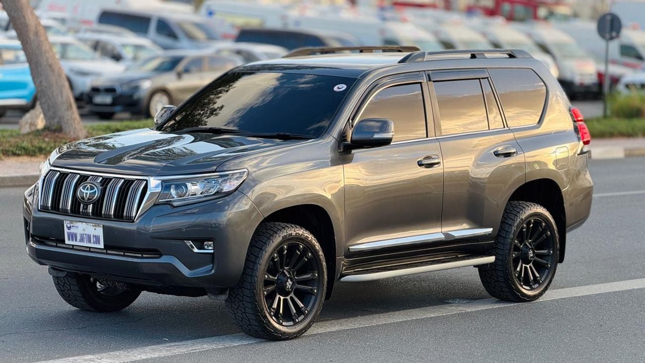 Toyota Land Cruiser 2022 | 2.8L DIESEL | AUTOMATIC TRANSMISSION | RIGHT-HAND-DRIVE | PUSH START ENGINE | 360 VIEW CAMERA