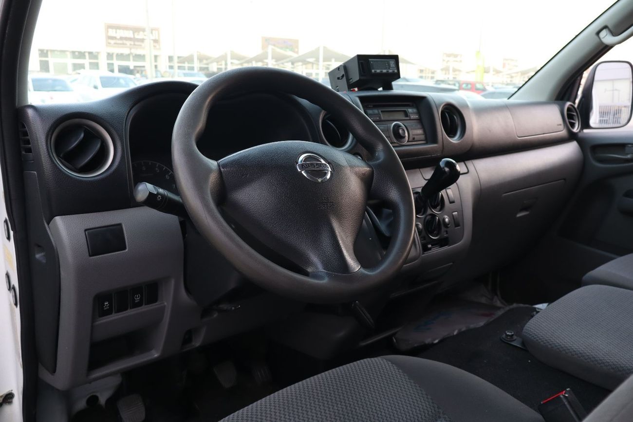 Nissan Urvan Panel Van High Roof VAN CHILLER