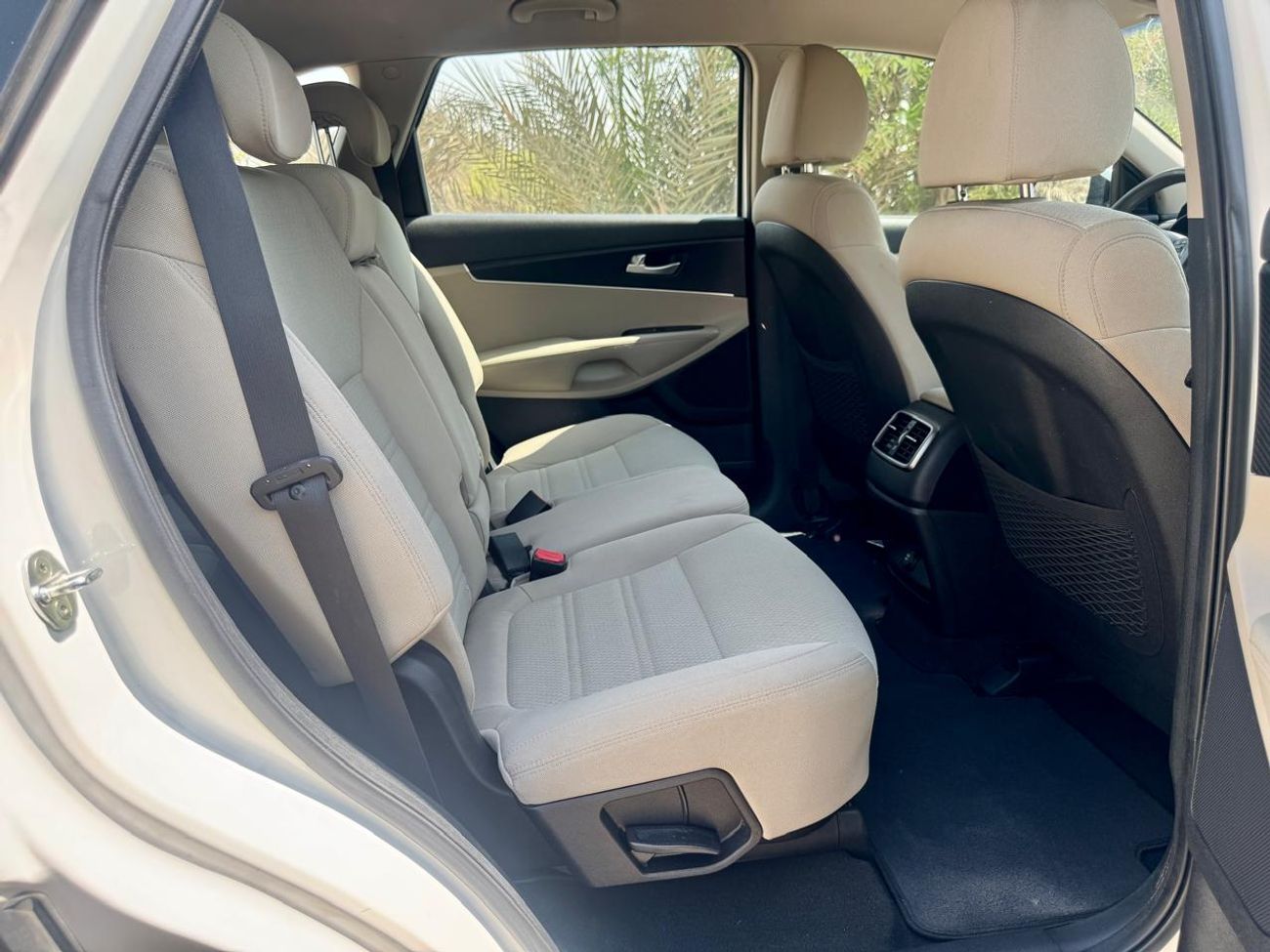 Kia Sorento Std 2.5L AWD 750-Monthly l GCC l Cruise, Camera, AWD l Accident Free