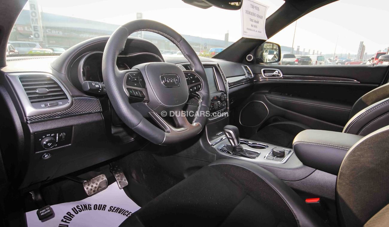 جيب جراند شيروكي SRT