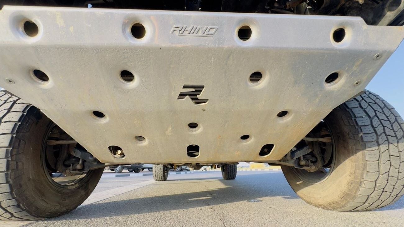 Nissan Navara PREMIUM CANOPY INSTALLED | 2.3L DIESEL ENGINE | ROOF RACK WITH SIDE AWNING CAMPING TENT | RHD