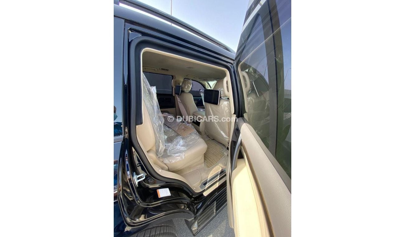 Toyota Land Cruiser ARMOURED B6 LEVEL 5.7 LTR ENGINE