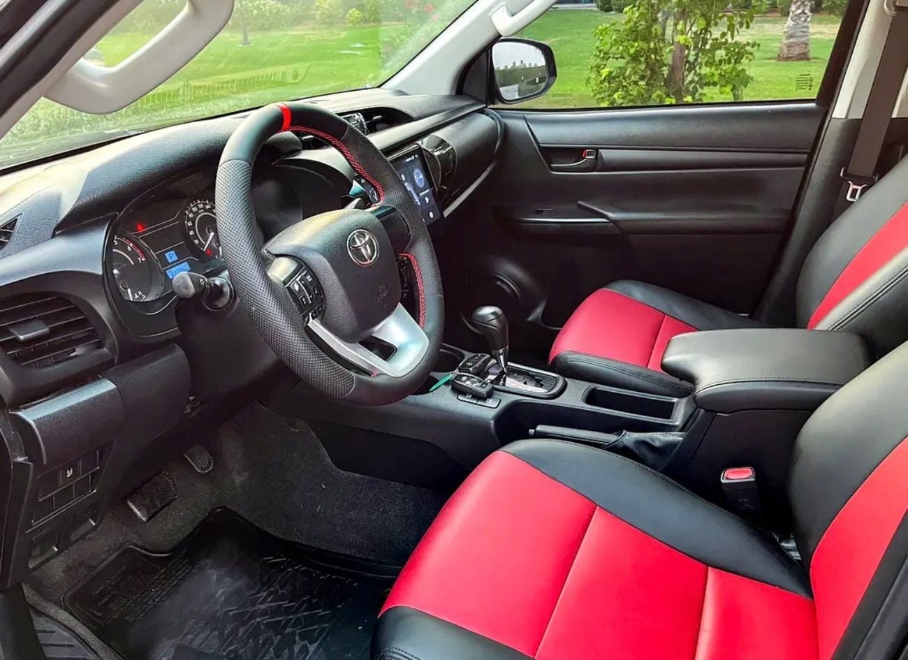 تويوتا هيلوكس 2019 MODEL GLX Facelift to Adventure 2025 Shape V4 2.7L Engine Full Option