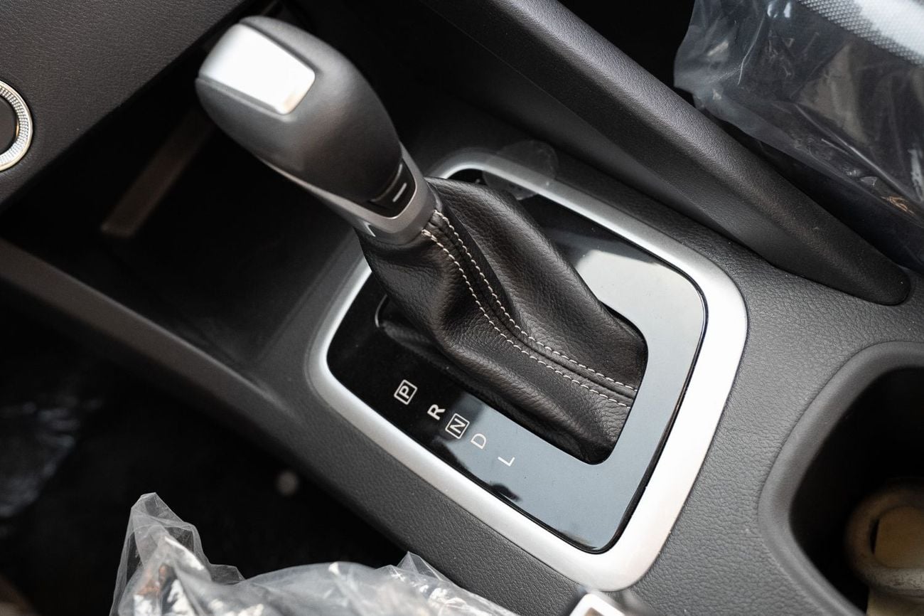 نيسان ماغنيت SL