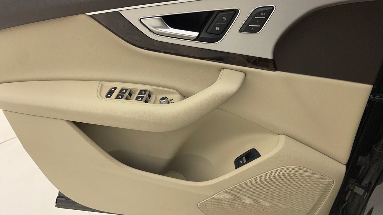 أودي Q7 45 TFSI QUATTRO S LINE 3 | بدون دفعة مقدمة | اختبار القيادة في المنزل