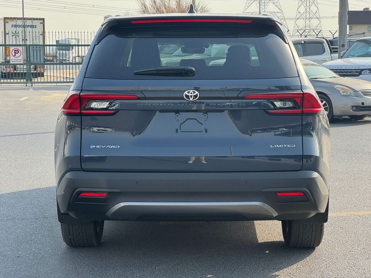 Toyota Grand Highlander 2025 Toyota Grand Highlander 2.5L Hybrid Limited AWD, Storm Grey/Black, Canadian Spec