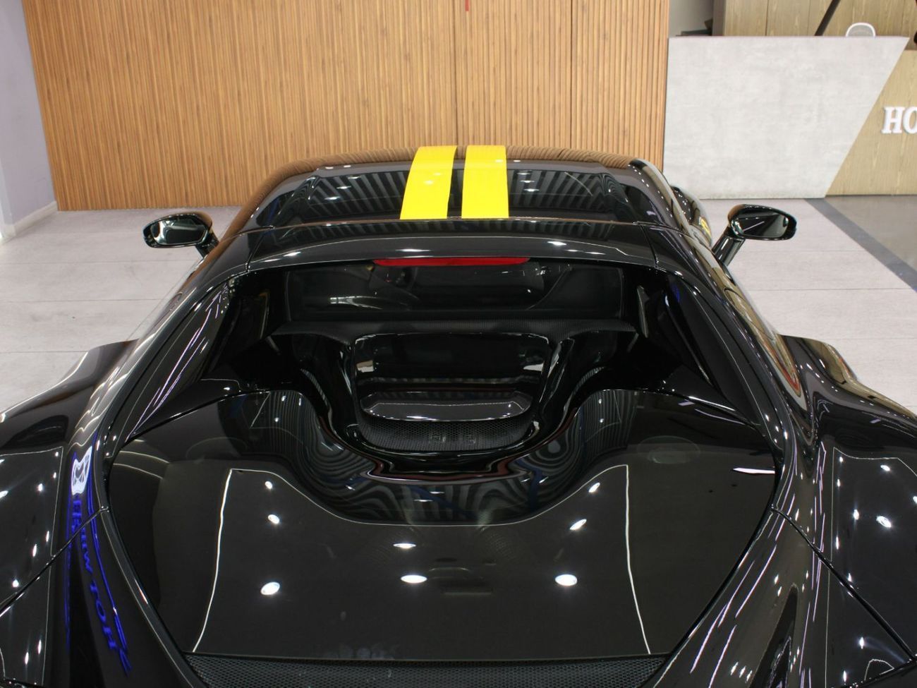 فيراري 296 GTB 3.0T V6 PHEV