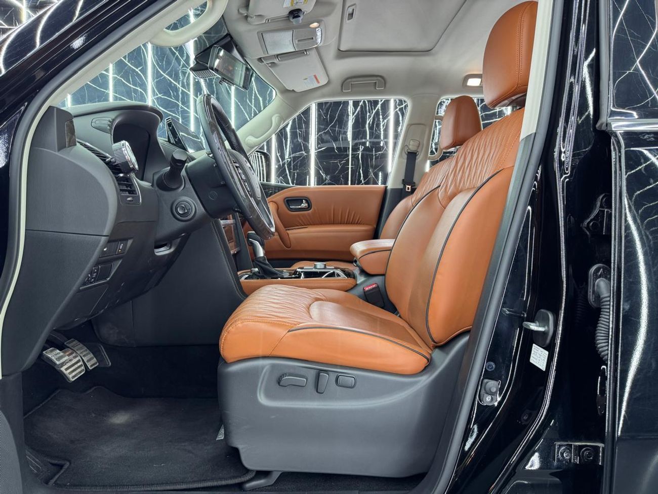 Nissan Patrol SE Platinum 5.6L 2024 Nissan Patrol, 2027 Nissan Warranty, Full Options, Very Low Kms, 7 Seater, GCC