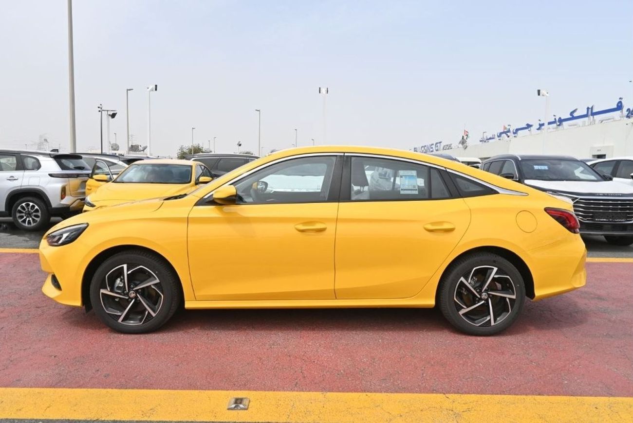 أم جي GT MG GT 1.5L CVT , fastback sedan, Mid Option, Model 2023, Color Yellow