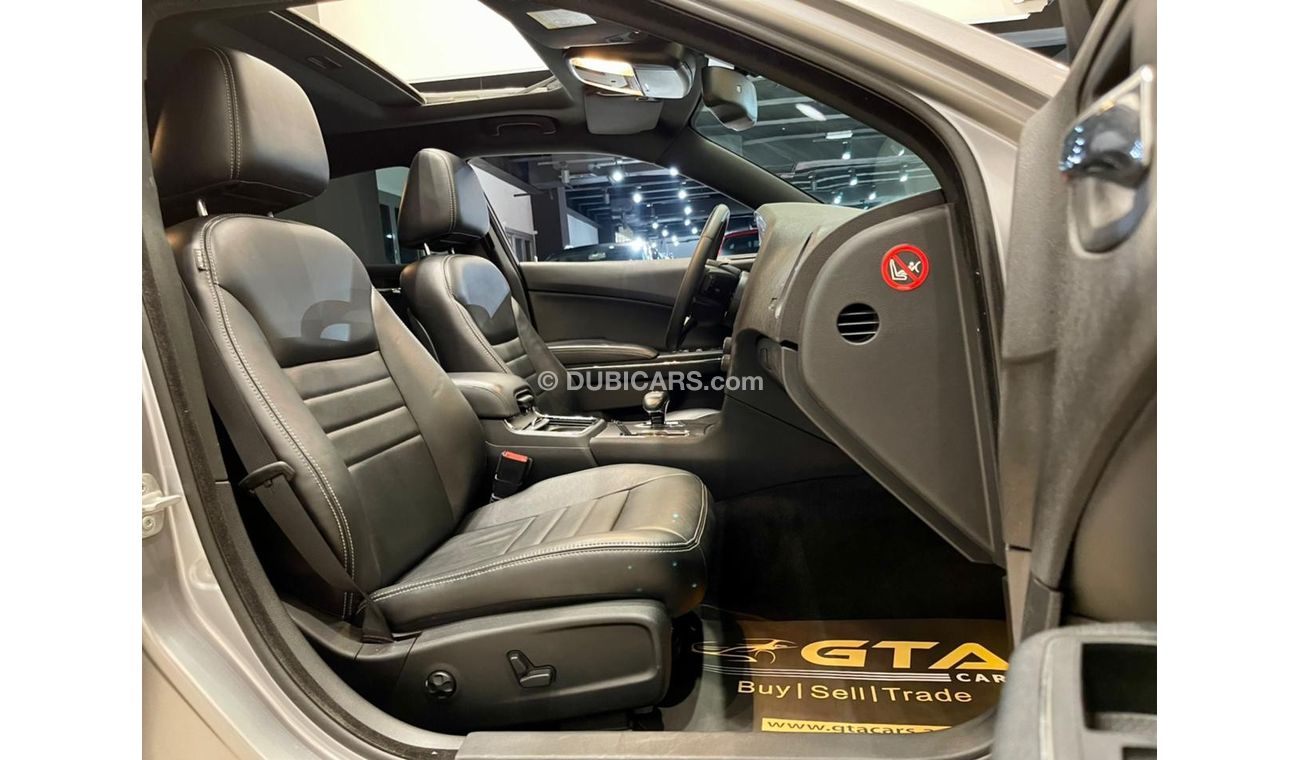 Dodge Charger SXT Plus 2014 Dodge Charger SXT Plus, Full Dodge Service History, Warranty, GCC