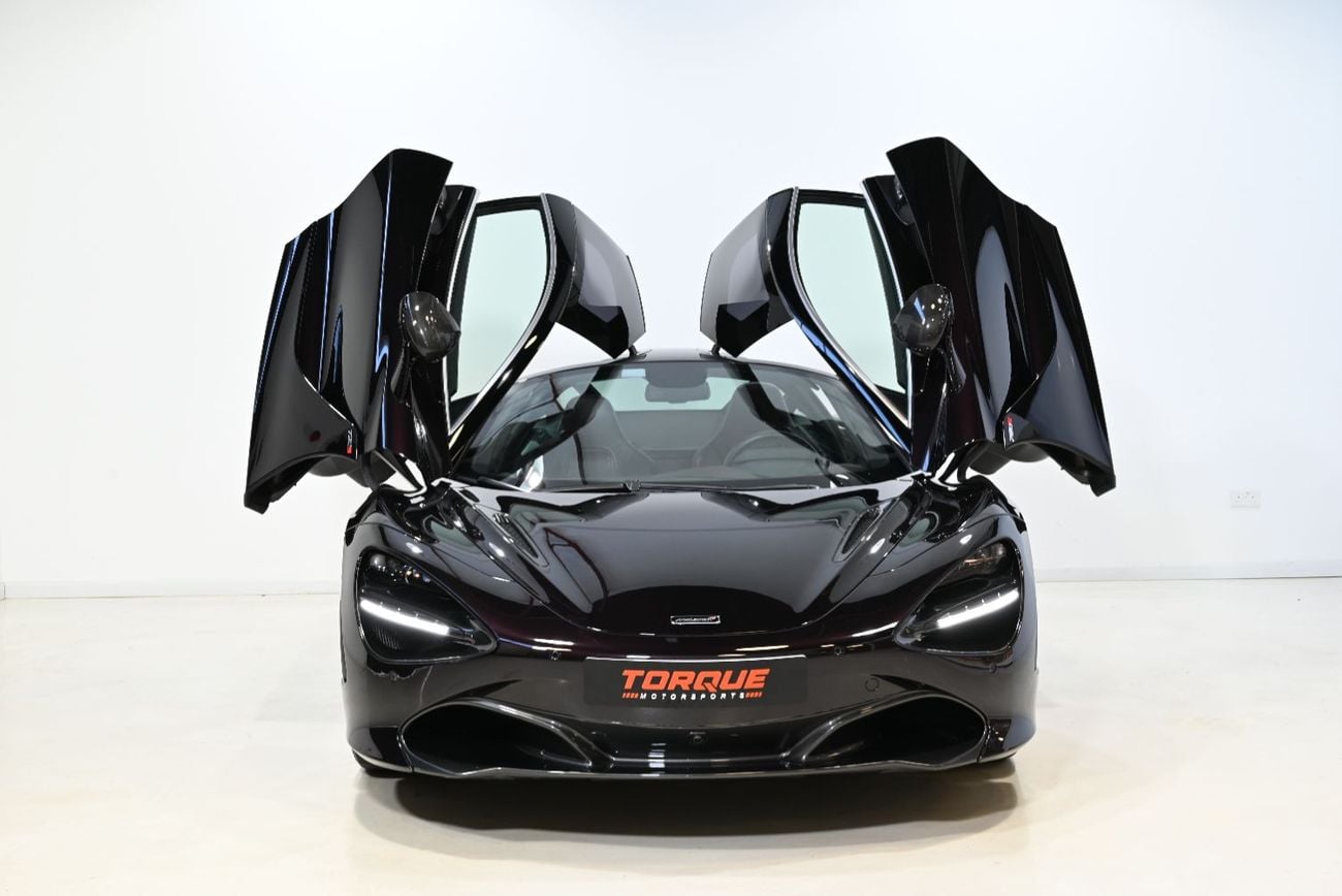 McLaren 720S PERFORMANCE 2018 McLaren 720s Performance, Full Service History, Full PPF, Excellent Condition, GCC