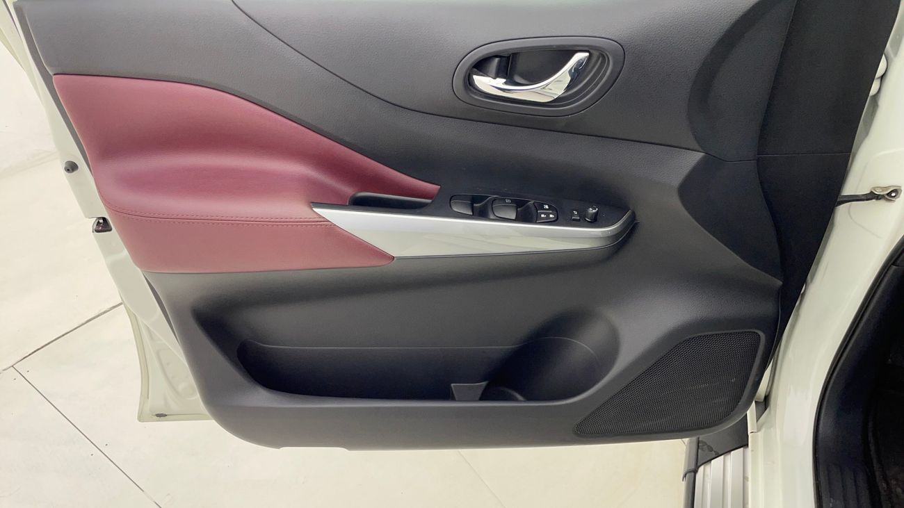 نيسان إكستيرا PLATINUM 2.5 | بدون دفعة مقدمة | اختبار القيادة في المنزل