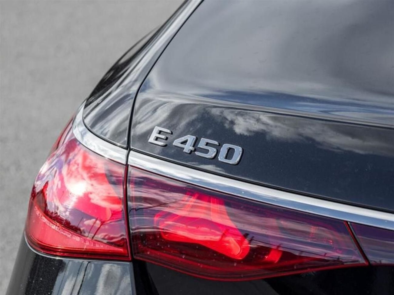 Mercedes-Benz E 450 4MATIC Sedan Brand New *Export price*