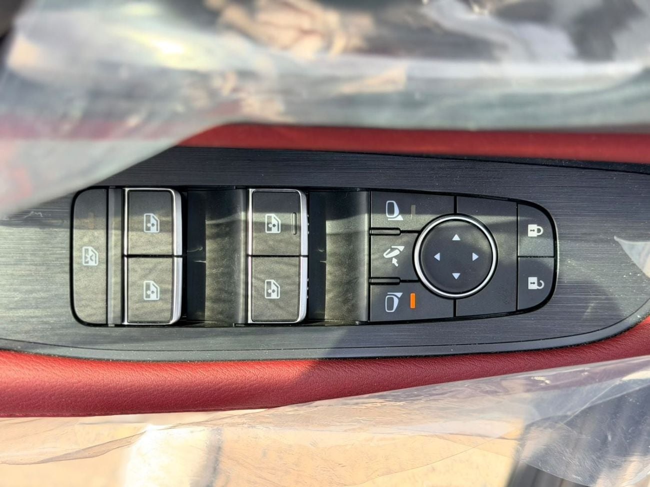 Nissan Patrol LE PLATINUM CITY 2026 NISSAN PATROL 3.5T Platinum - Grey / Red