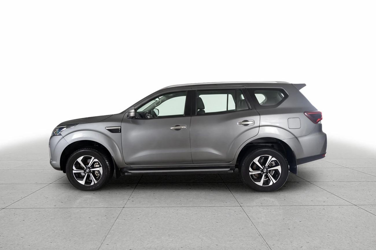 Nissan XTerra Platinum 2.5L 4WD PLATINUM 2.5