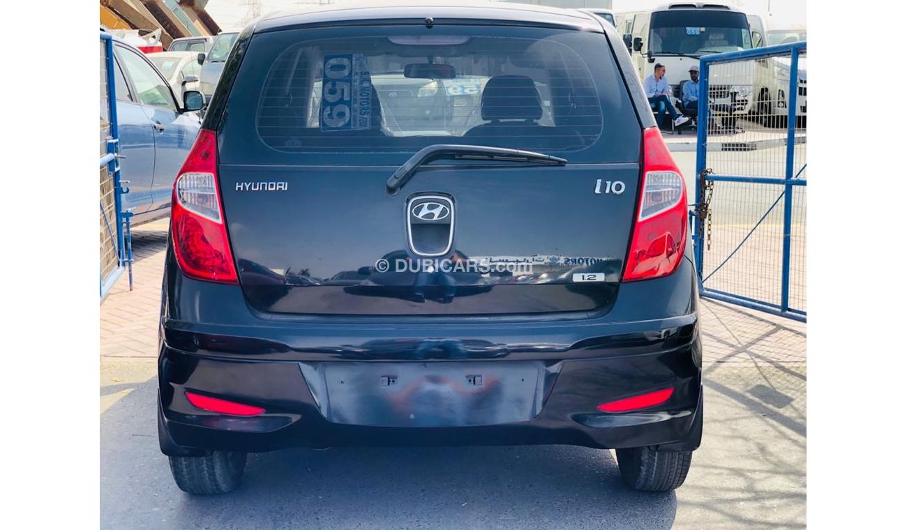 Hyundai i10