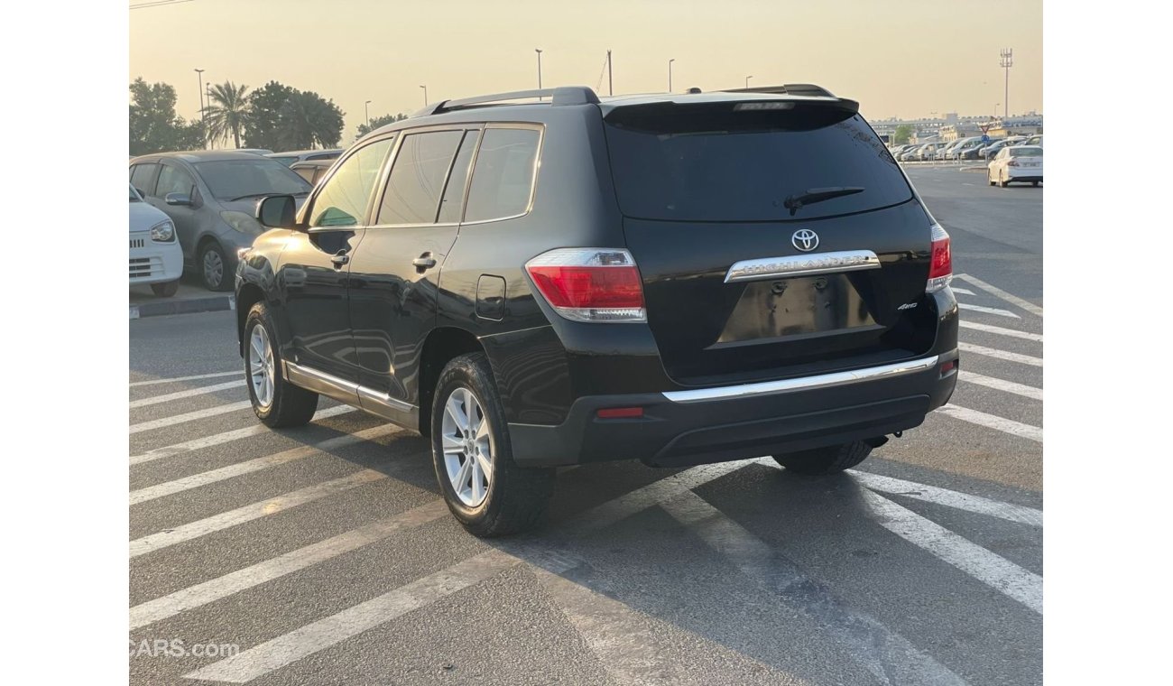 Toyota Highlander 2012 Toyota Highlander 4x4 / EXPORT ONLY/ فقط للتصدير