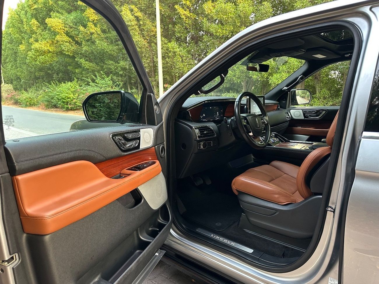 Lincoln Navigator Reserve 3.5L V6 450 HP | 2021 | GCC Specs | Full Option | Perfect Condition